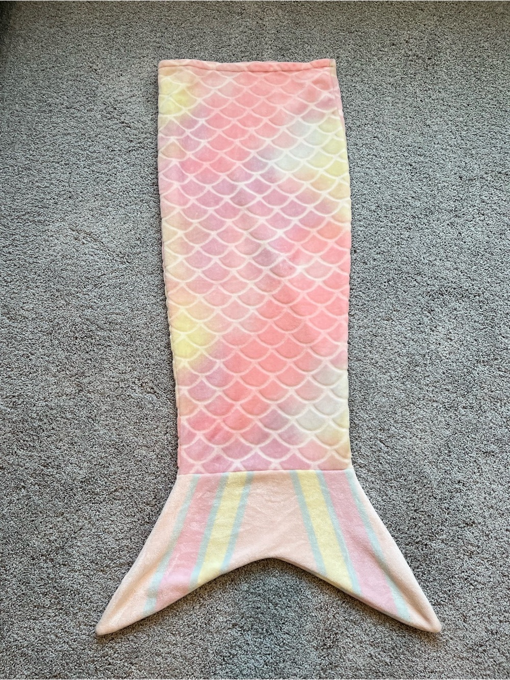 Huntington Home Pastel Mermaid Tail Throw Blanket in Pink, Yellow, Blue